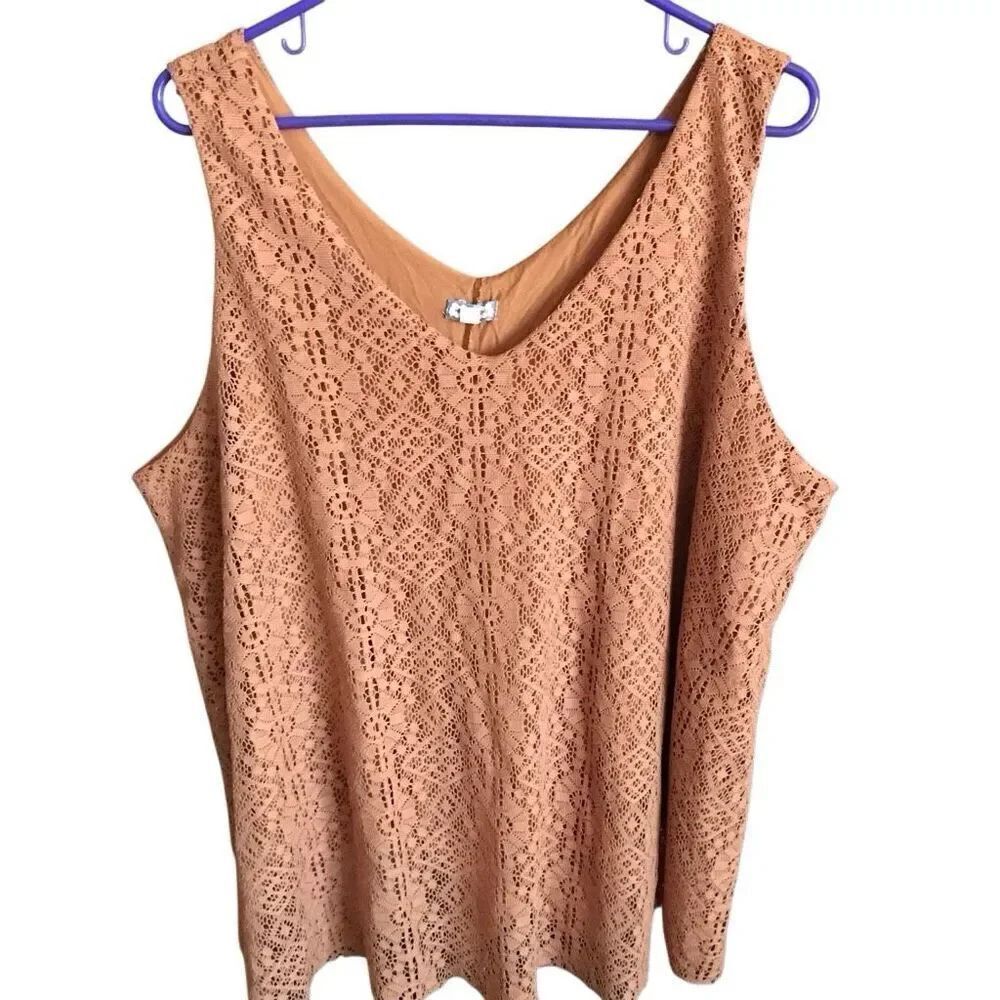 Eyeshadow size 2X lace sleeveless V neck top brown